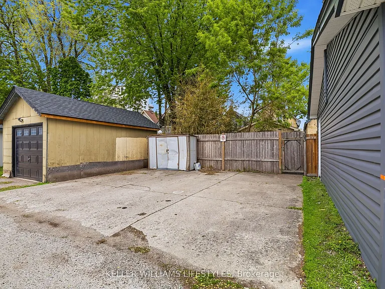303 Pall Mall St — Photo 27