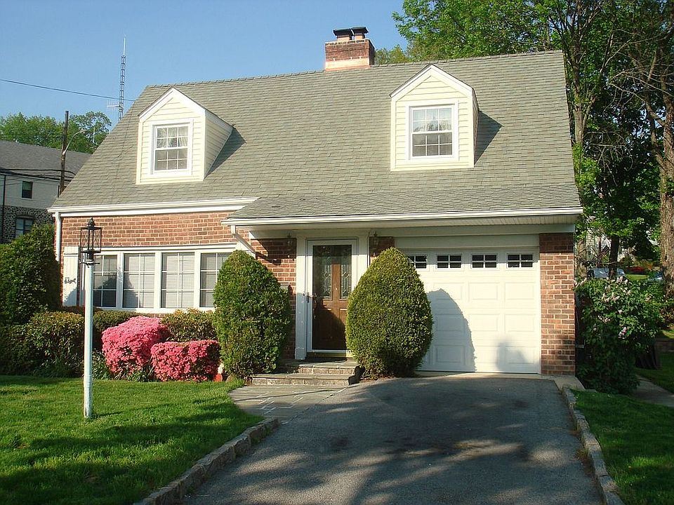 1st image of 24 Douglas Pl