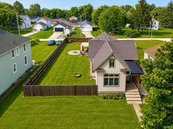 929 E Berry St, Fort Wayne, IN 46803