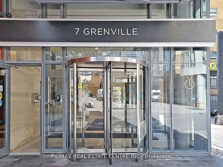 7 Grenville St #2605 — Photo 3