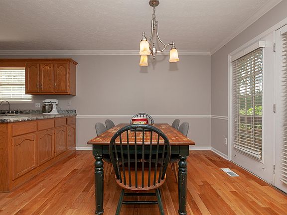 5th image of 106 Timberwood Ct