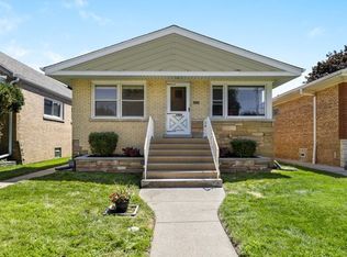 7024 29th St, Berwyn, IL 60402