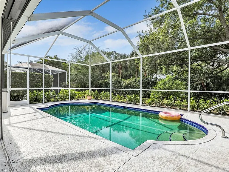 8850 Springwood Ct — Photo 14