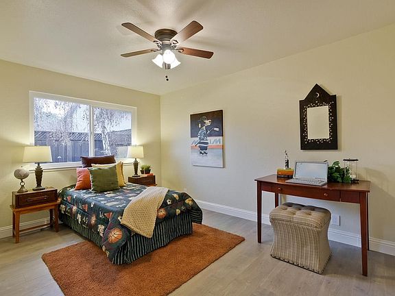 5th image of 6137 San Buena Ct