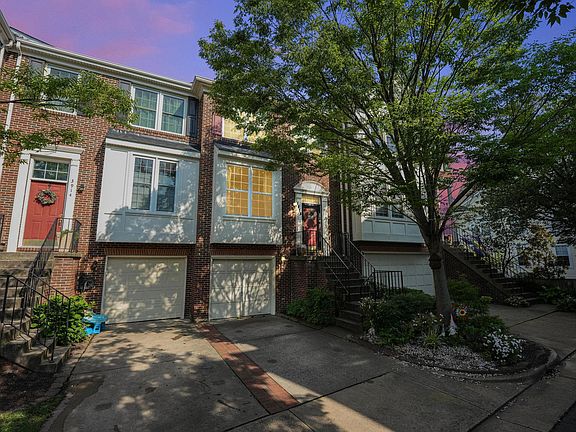 4th image of 3916 Charles Ave