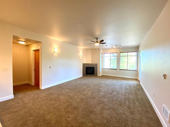 Living Room with Gas fire Place