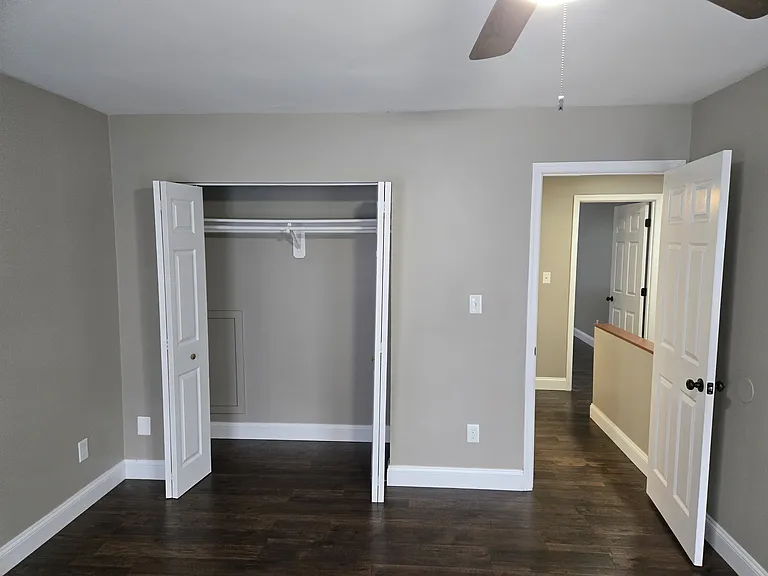 1112 Forest Hills Ave — Photo 12