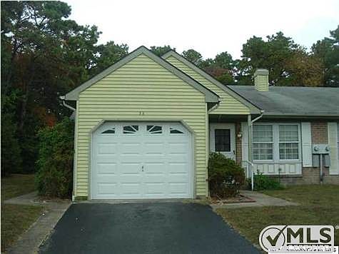2nd image of 3A Stonybrook Ct #60