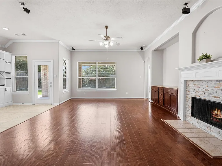 25609 Peppermill Creek Dr — Photo 22