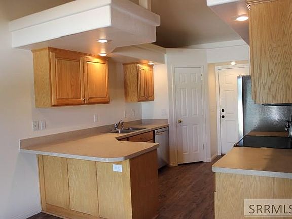 5th image of 997 S Silkwood Cir