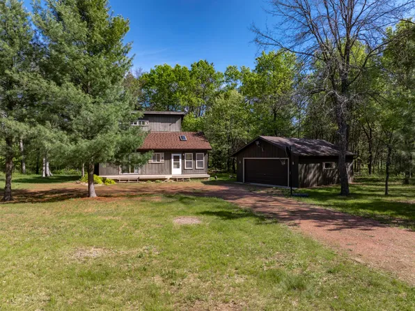 W5880 Beach Dr, New Lisbon, WI 53950