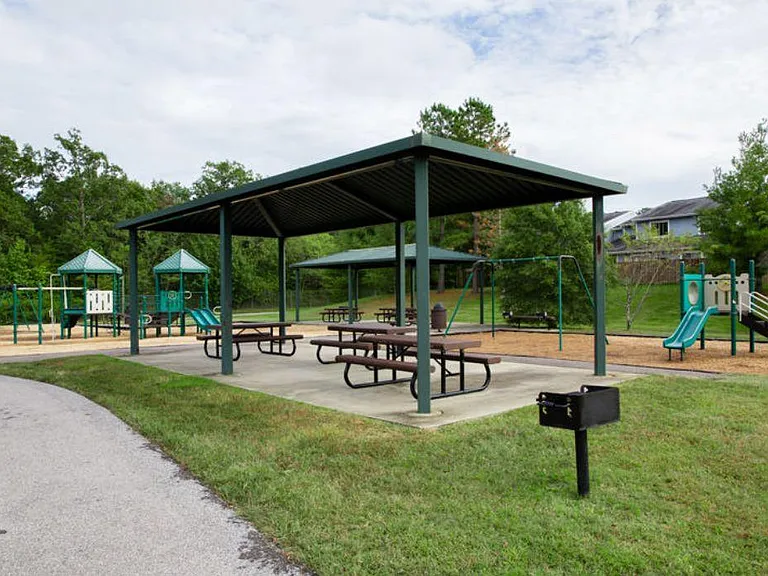 Glenn Forest - Liberty Military Housing — Photo 11