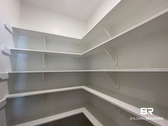 5th image of 1392 Fenton Cir