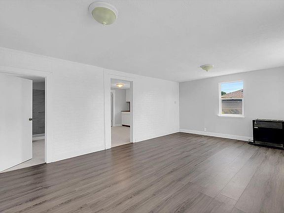 2nd image of 1613 9th Ave
