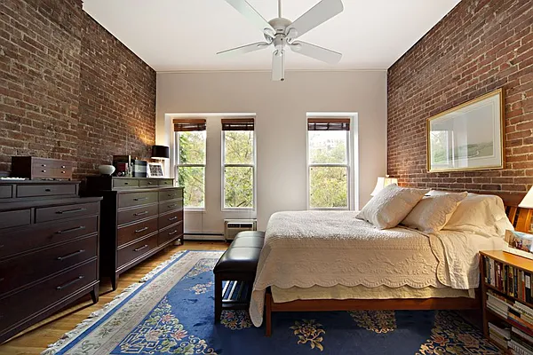 Rented by Compass | media 16