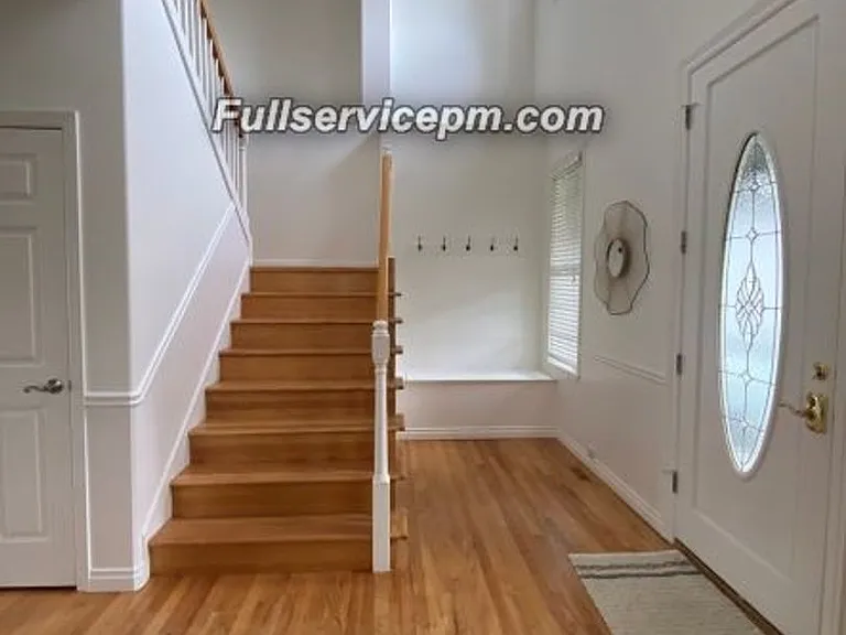 817 SW 354th St — Photo 3