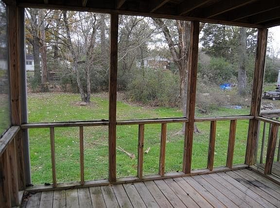 4th image of 12235 N Highway 27