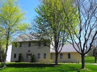 421 Ledgewood Dr, Fond Du Lac, WI 54937