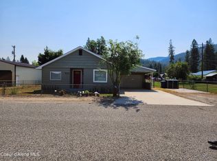 507 & 509 S 3rd St, Pinehurst, ID 83850