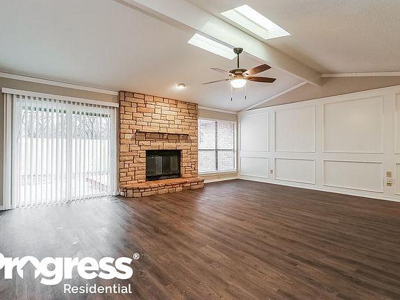4th image of 5103 Trails Edge Dr #D