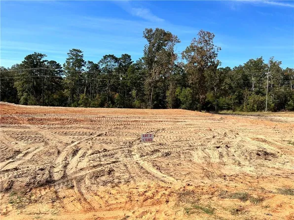 832 Ates Rd, Pineville, LA 71360