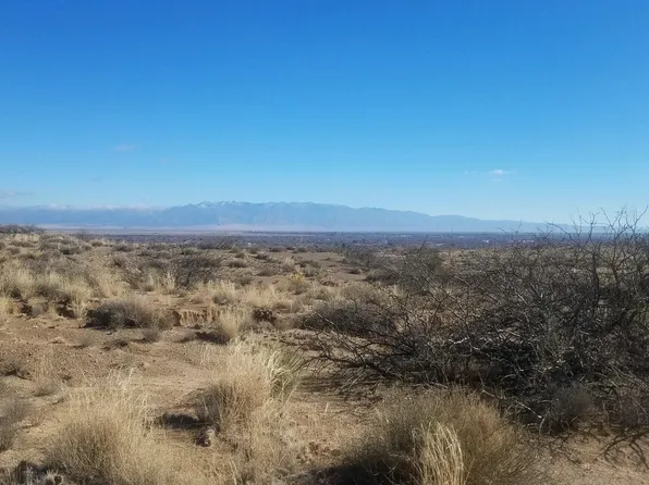 Erica Ln, Belen, NM 87002