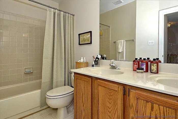 Full Bath
