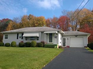 107 Leech Rd, Greenville, PA 16125