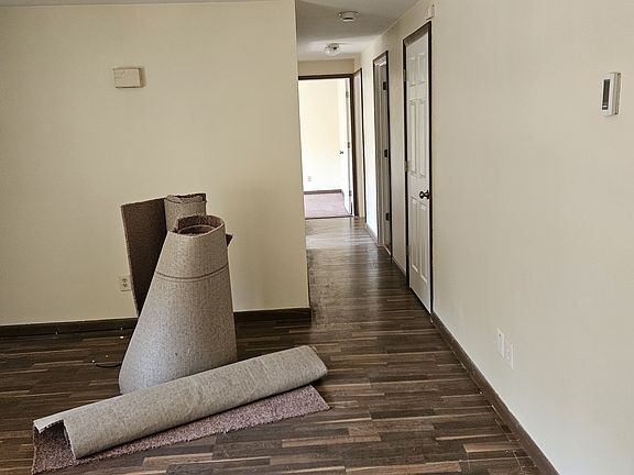 4th image of 31 Basket St #G