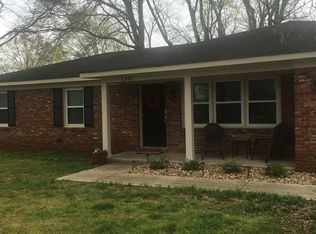 3501 68th St, Urbandale, IA 50322