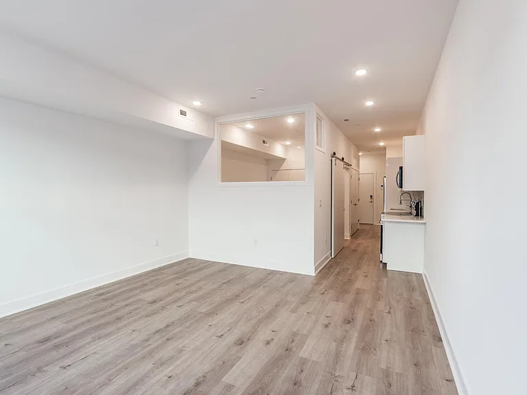 1439 Federal Street — Photo 33