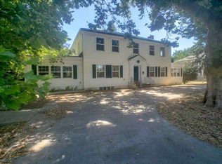 414 N Main St, Yreka, CA 96097