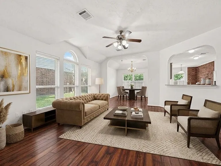 11814 Copperas Creek Dr — Photo 9
