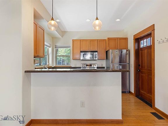 4th image of 3341 N 27th Ave Unit 27