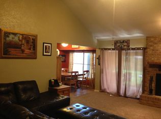 1808 Prince Dr, Benbrook, TX 76126