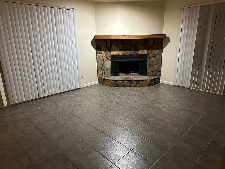 1161 Rappahannock Dr #1161 — Photo 2