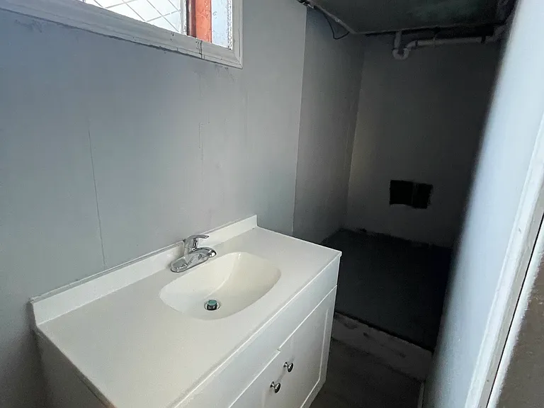818 S Dundee St — Photo 12