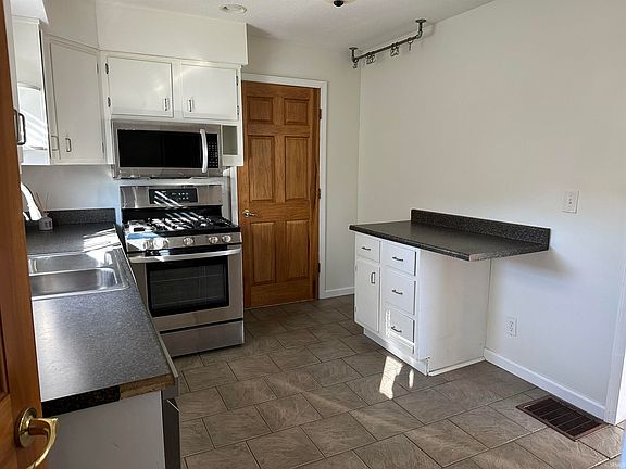 2nd image of 702 W William St