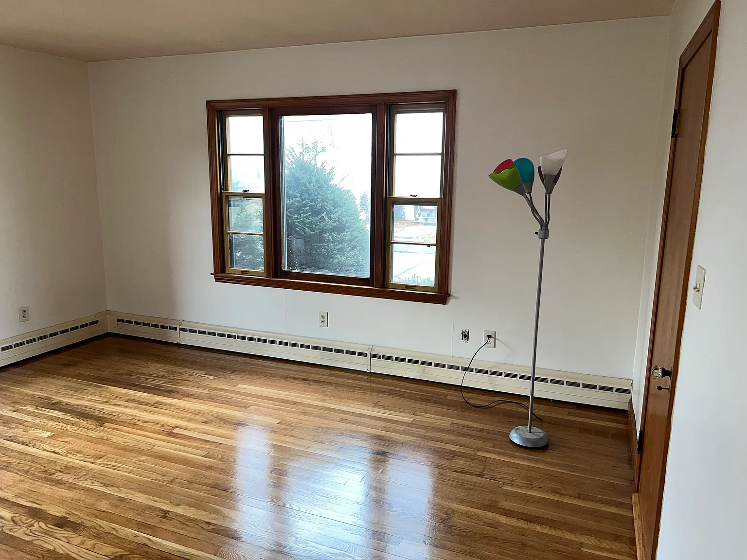 3 bed, $2,200 — Photo 4