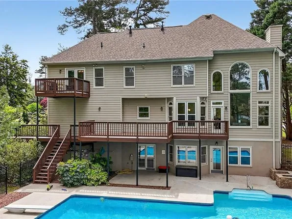 1846 Dorminey Ct, Lawrenceville, GA 30043