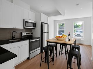 194 Buffalo Ave #1F, Brooklyn, NY 11213