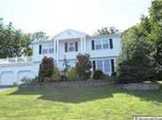 140 Valley Rd, Neptune, NJ 07753