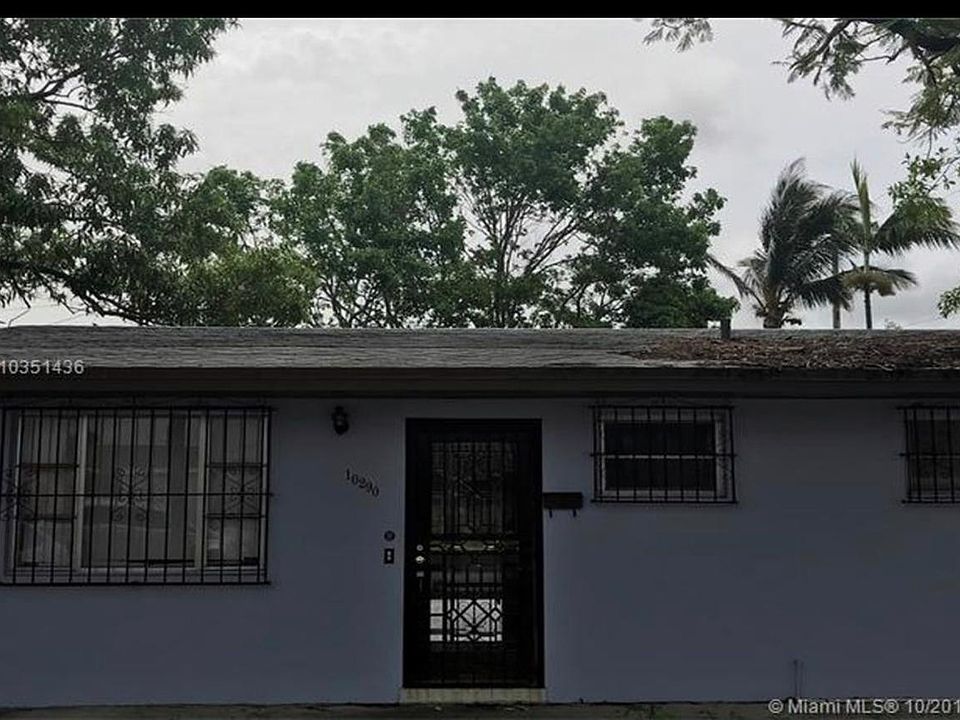 2nd image of 10290 SW 5th St