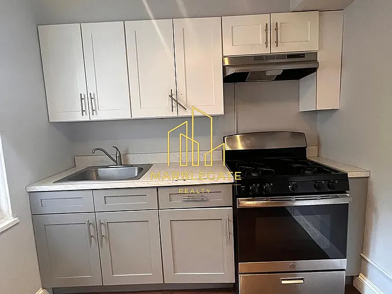 60 Crawford St #88 — Photo 1