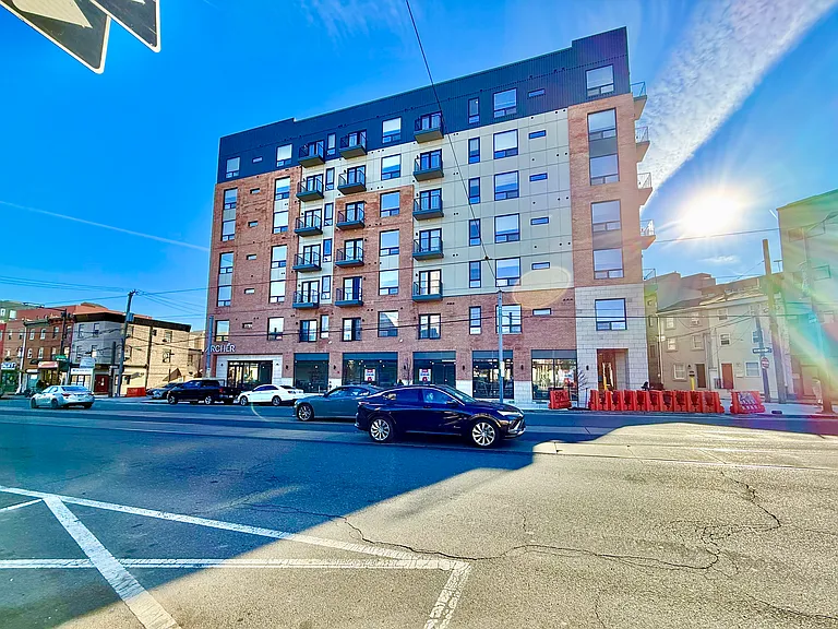 128 W Girard Ave #309 — Photo 27
