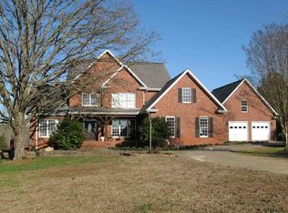 190 Ansel Fowler Dr, Starr, SC 29684