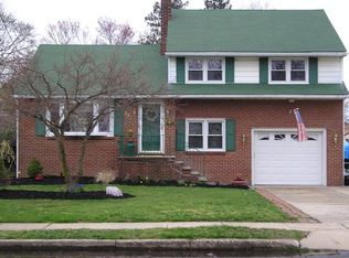 268 S Fellowship Rd, Maple Shade, NJ 08052