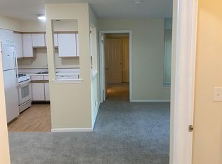 117 Waterford Dr, Edison, NJ 08817
