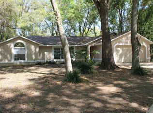 51 Almond Pass Dr, Ocala, FL 34472