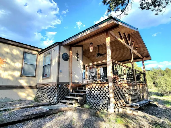 5 Oak Brush Ln, Tierra Amarilla, NM 87575